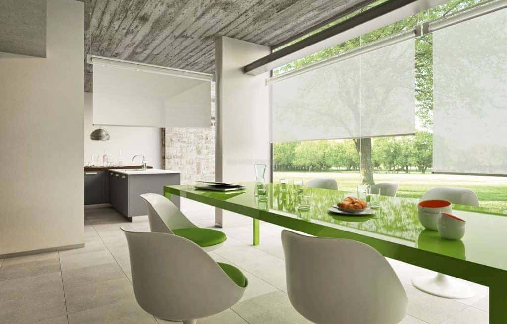 rem cuon luoi ngan phong bếp