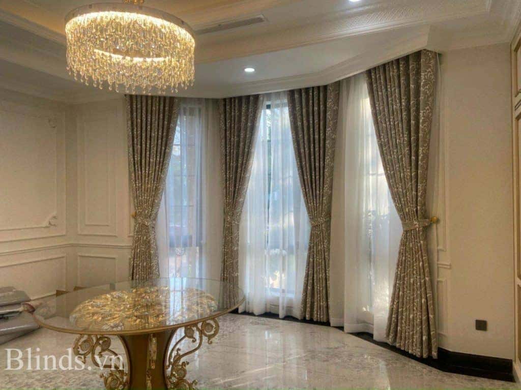 vai nhap khau tho nhy ki blinds