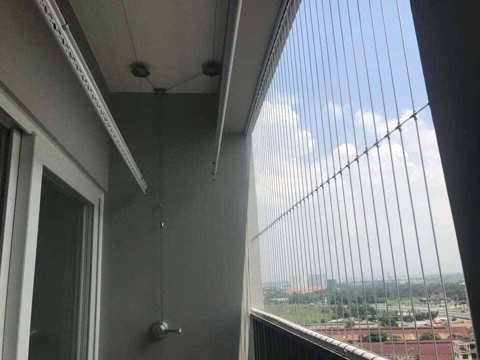 giàn phơi treo trần blinds