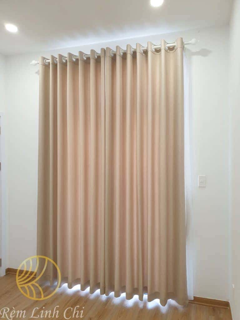 rem vai tron 2 lop gia re 6