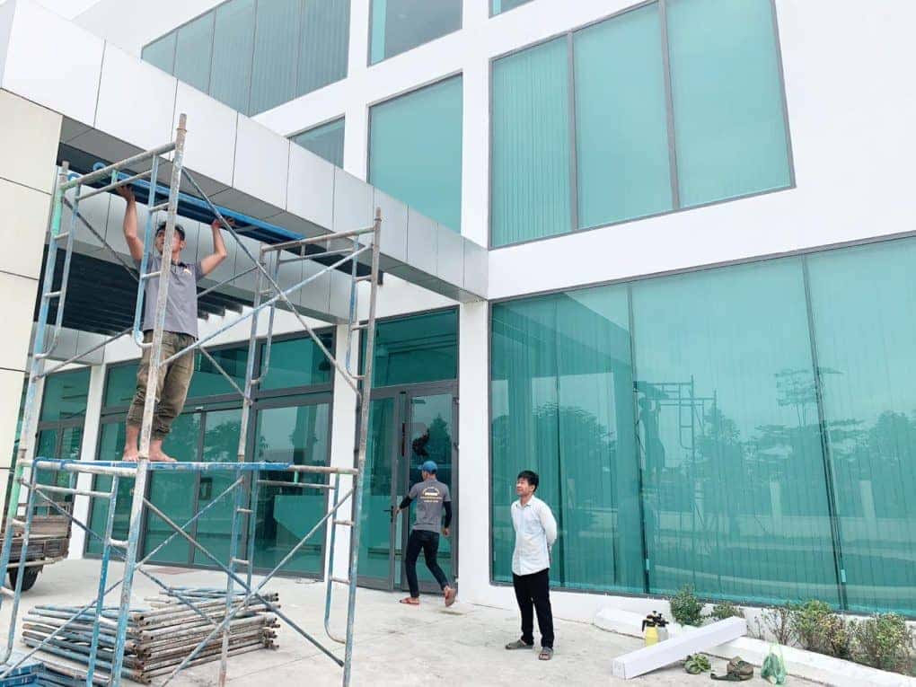 Blinds.vn mot so cong trinh film cach nhiet do blinds thi cong 20