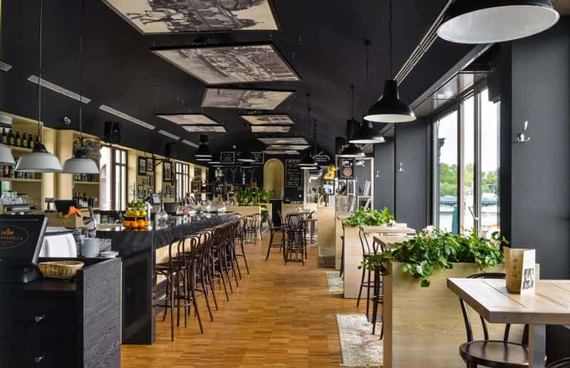 tieu chi chon san nhua cho quan cafe