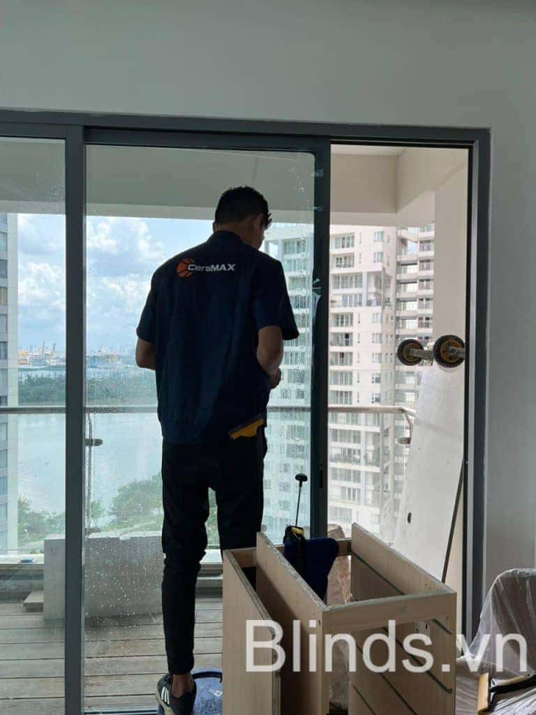 phim cach nhiet ceramax 50 1