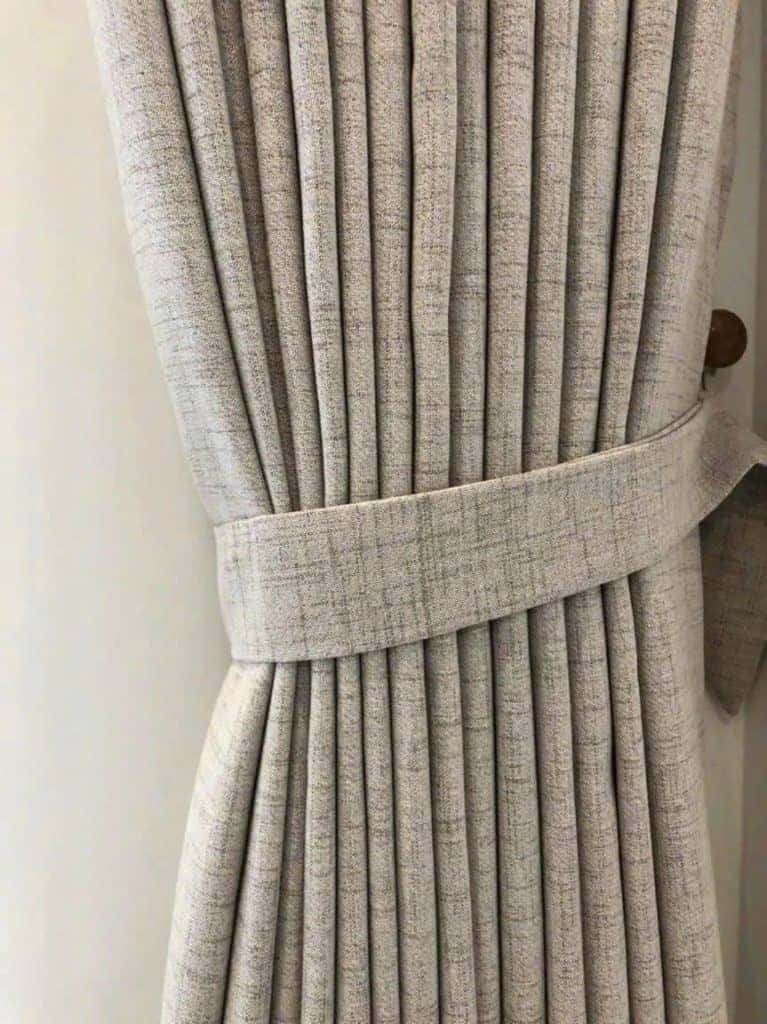 rem cua dep blinds