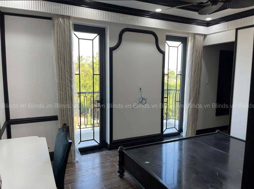 Blinds Phong ngu tang nha chi truc 2