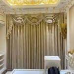 Rèm nữ hoàng màu vàng sang trọng